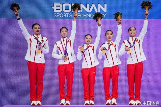 之所以这么自降身价，就是因为春晚实在太过抢手。